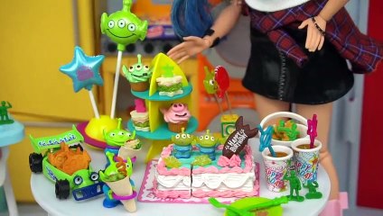 LOL Punk Boi Family Surprise Birthday Party! Games & Presents | Boomerang