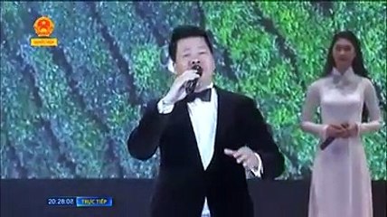 Tổ Quốc tôi chưa đẹp thế bao giờ - NSUT Đăng Dương