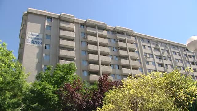 El Gobierno alarga los contratos de alquiler y acota las fianzas pero no limita los precios