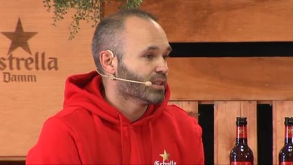Iniesta: "Me molestaría que Neymar se fuera al Madrid porque es un jugador determinante"