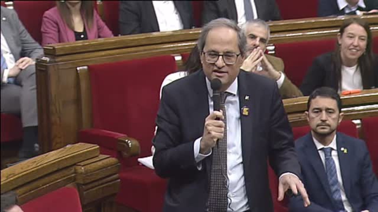 Torra se reafirma en la vía eslovena y Arrimadas le acusa de ser un "peligro público"