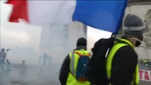 Francia moviliza casi 90.000 agentes por las manifestaciones de los 'chalecos amarillos'