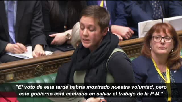 Theresa May retrasa la votación sobre el acuerdo del Brexit para evitar una derrota