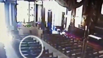 Un hombre comete una masacre en una catedral de Brasil