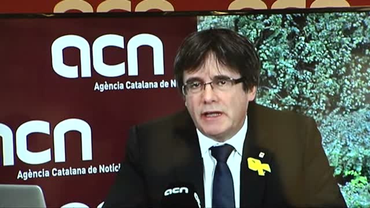 Puigdemont: "La investidura no se puede hacer ni en Bruselas ni en la cárcel"