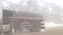 La nieve dificulta la circulación en Asturias