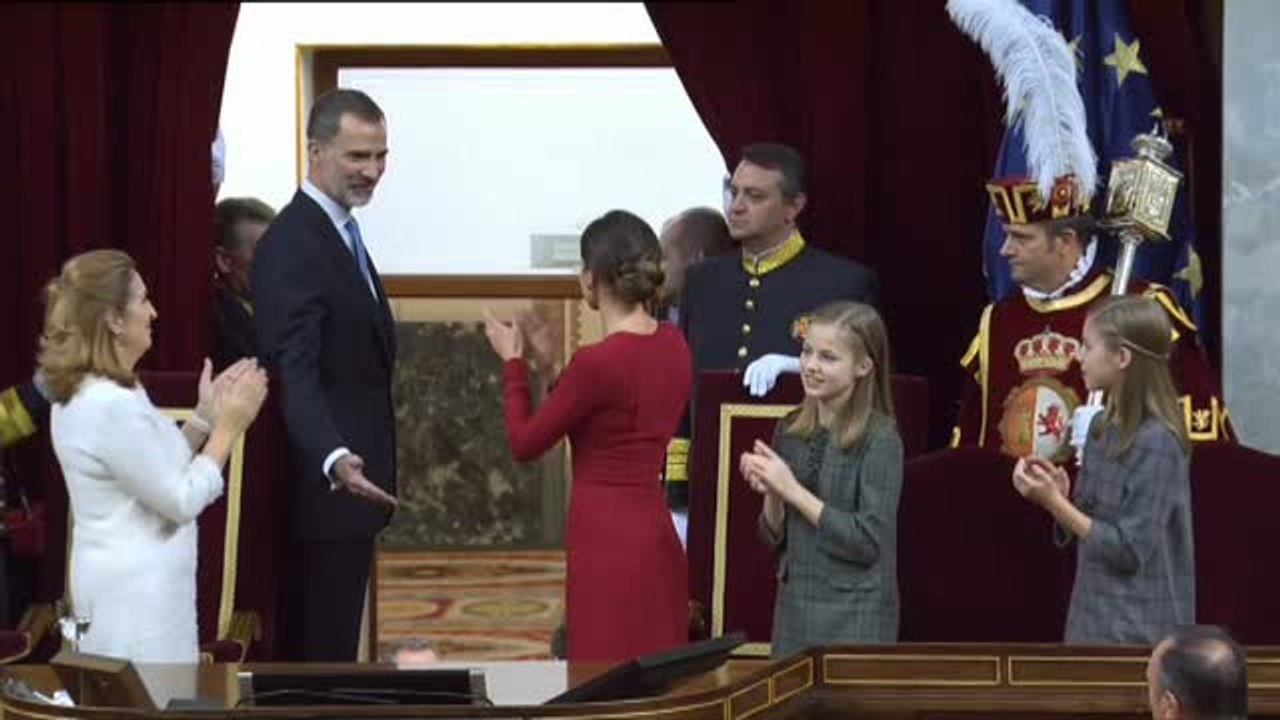Imágenes del reconocimiento y del homenaje de la reina Letizia a Felipe VI