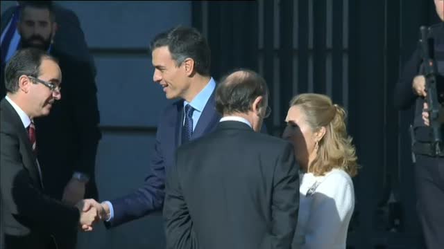 Abucheos a Sánchez, González y Zapatero; aplausos a Rajoy y Aznar