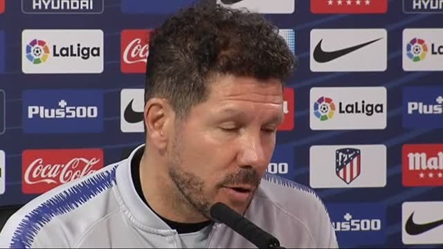 Simeone sobre Maxi Gómez: Sería una falta de respeto hablar de un jugador que no está con nosotros