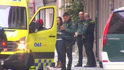 Un hombre dispara a su expareja y luego se atrinchera en O Grove