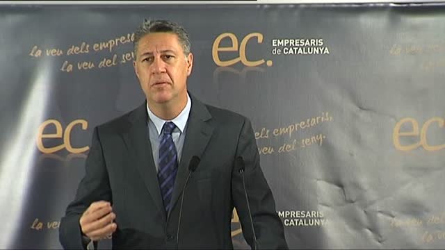 Albiol abre su campaña con los empresarios para ganar al independentismo donde más le duele, en las urnas