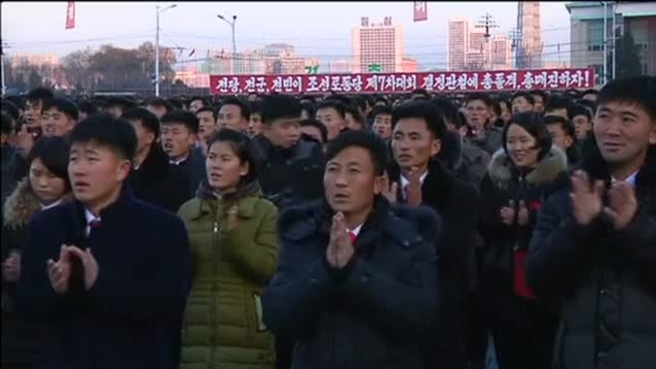 Corea del Norte celebra el lanzamiento de un misil intercontinental
