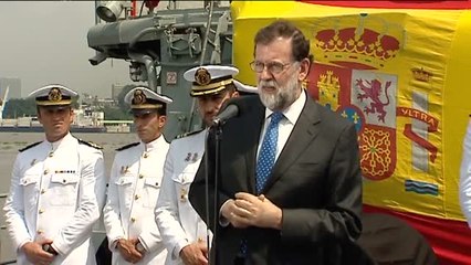 Rajoy visita el patrullero "Infanta Cristina" en Costa de Marfil