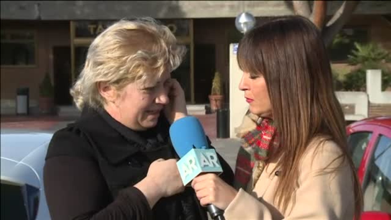 La madre de la chica apuñalada en Alcorcón a los padres de la supuesta asesina de su hija: "Deben ser fuertes"