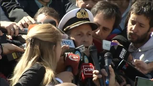 Pasan los días y el submarino argentino continúa desaparecido