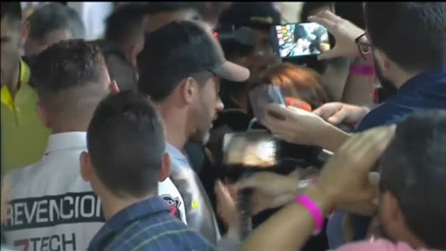 El capitán del Boca, herido en el ojo tras el ataque de los hinchas al autobús del equipo