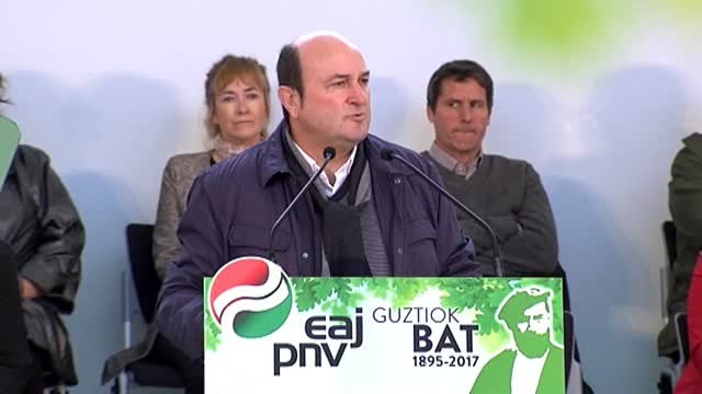 Ortuzar dice que es hora de negociar y acordar el estatus político de Euskadi y Cataluña