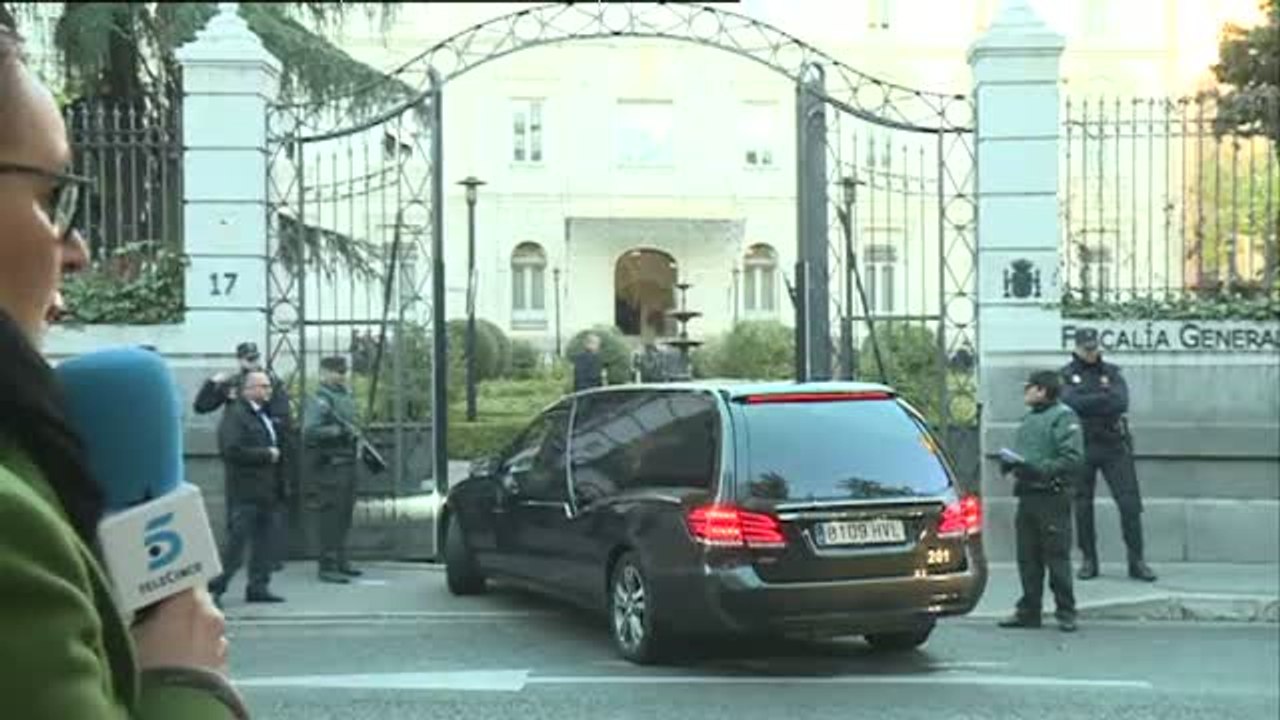 Llegan a Madrid los restos mortales de José Manuel Maza