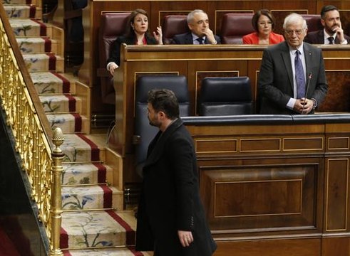Rufián, expulsado del pleno del Congreso tras un rifirrafe con Josep Borrell