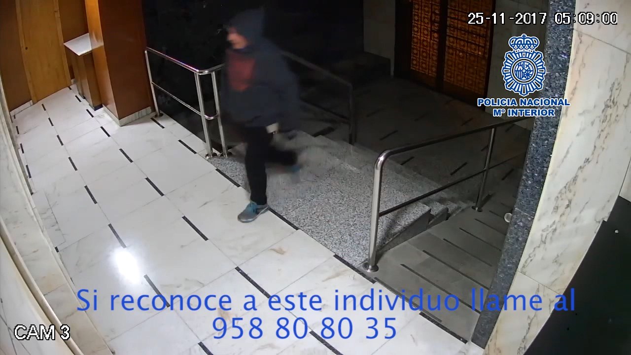 Policía solicita colaboración para identificar al autor de un incendio