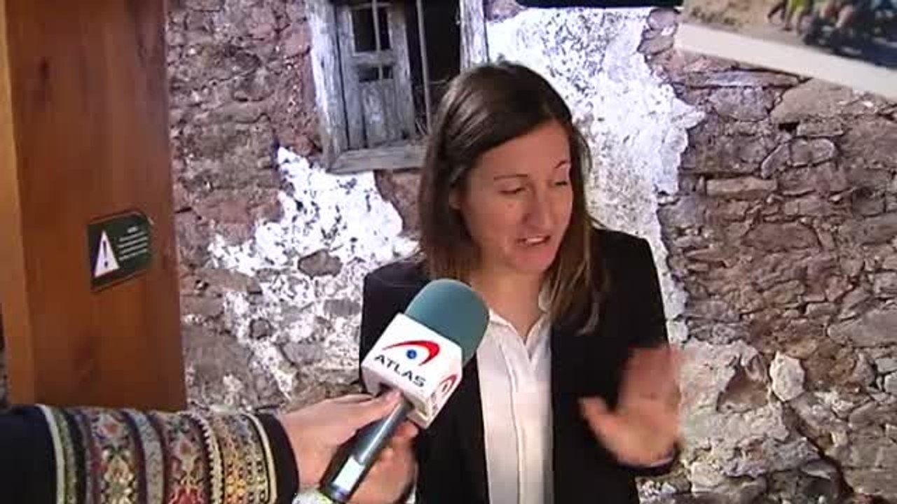 Los Reyes visitan "Poreñu", el pueblo ejemplar de Asturias