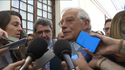 Borrell insiste en que le han escupido pero no dice quién