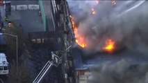 Las llamas devoran un edificio de viviendas en Harlem