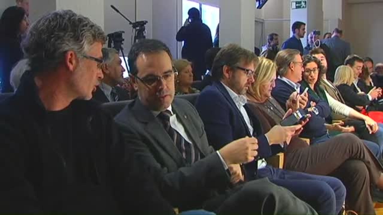 Lluvia de críticas a la expresidenta del Parlament Núria De Gispert por "mandar a Cádiz" a Inés Arrimadas