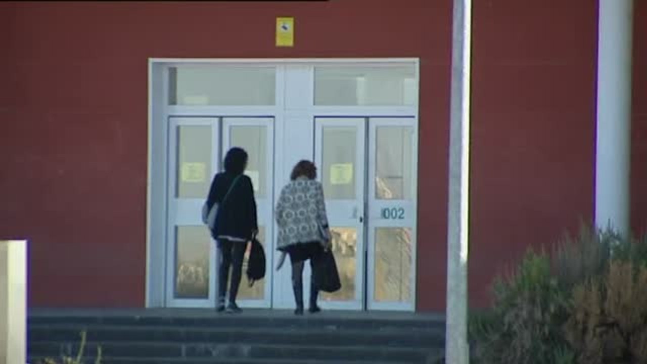 Rovira visita a Junqueras y los exconsellers presos en Estremera