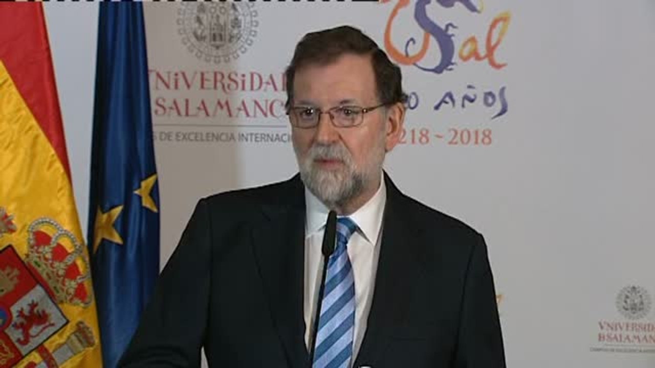 Rajoy agradece a Juncker el apoyo al Gobierno español tras la declaración de independencia de Cataluña