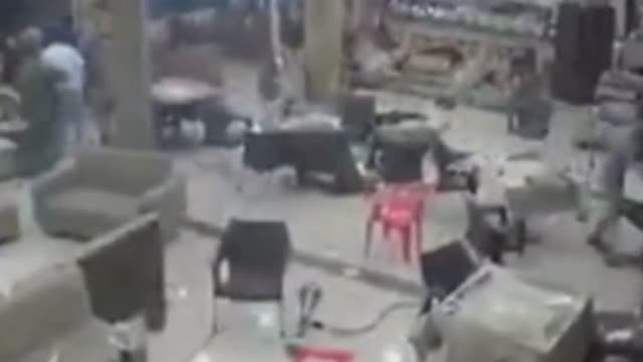 Se eleva a 430 el número de muertos por el terremoto de 7,3 grados entre Irán e Irak