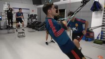 La selección española pone a punto la maquinaria en el gimnasio