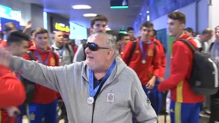 La selección española sub 17 llega a casa