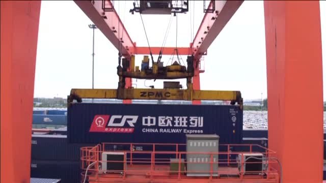 Se estrena el primer tren que unirá el centro de China con Europa