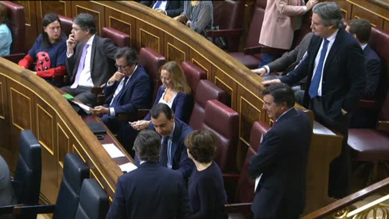 La posibilidad de que Puigdemont convoque elecciones tensiona el pacto PSOE Gobierno