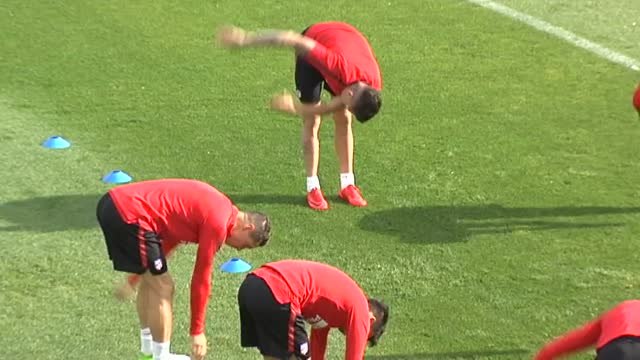 Caras largas en el entrenamiento del Atlético de Madrid