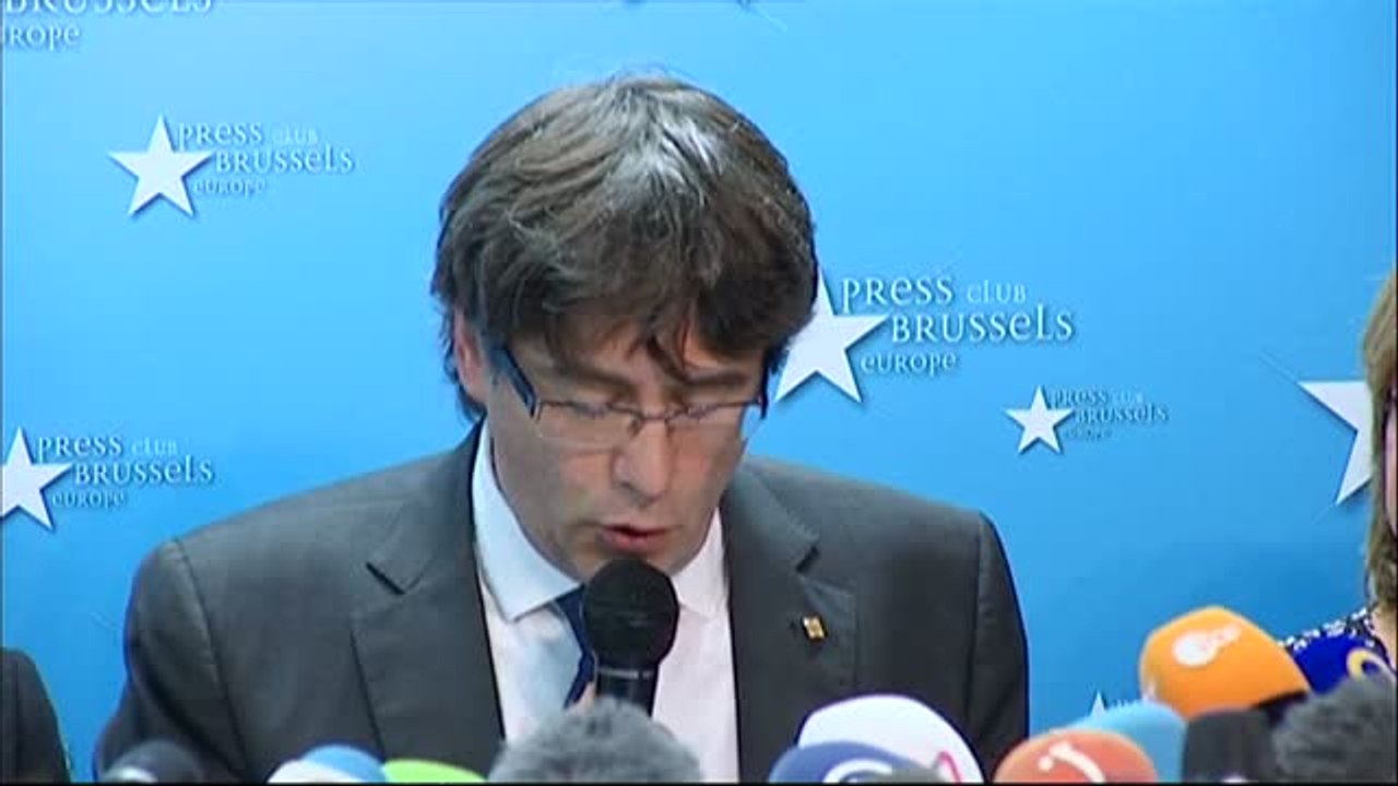 Puigdemont: "No estoy aquí para pedir asilo, tenemos que buscar las máximas garantías"