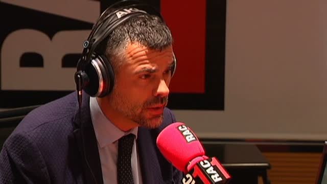 Santi Vila: Algunos compañeros de Gobierno han exhibido una ingenuidad sorprendente para la edad que tienen