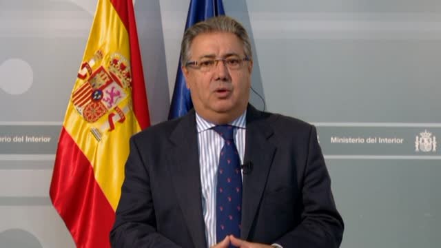 Zoido trasladará al nuevo 'major' de los Mossos la orden de que se cumpla con la Constitución y el Estatuto