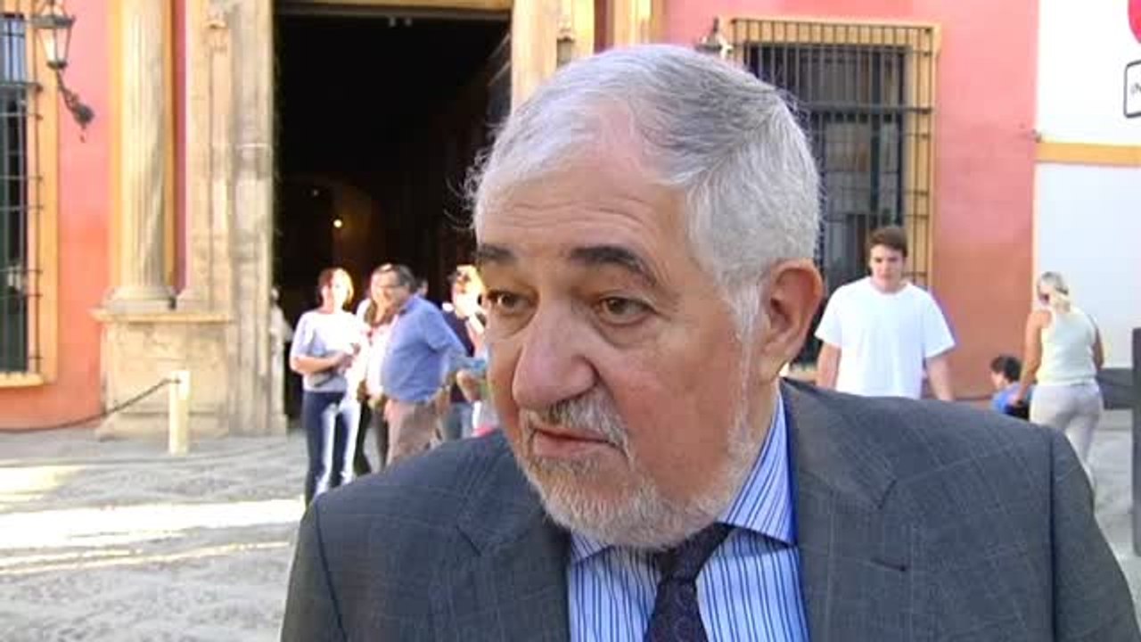 Conde Pumpido: "La independencia puede convertirse en un acto interno, pero sin ningún efecto jurídico"