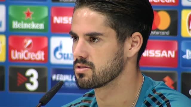 Isco con los pies en la tierra: Si un día juegas bien eres dios y si otro fallas cinco pases te quieren echar