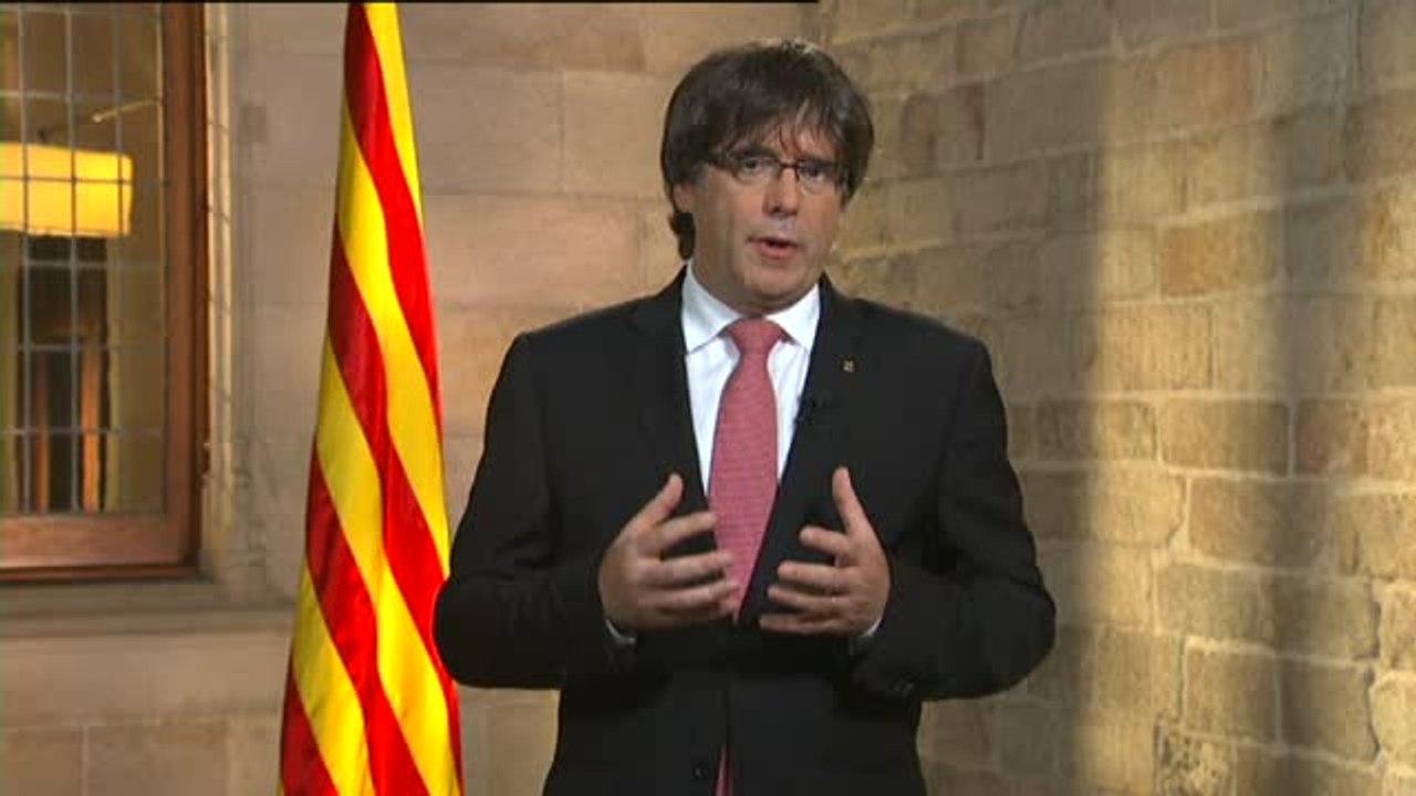 Puigdemont asegura que solo el Parlamento catalán puede inhabilitar a su gobierno