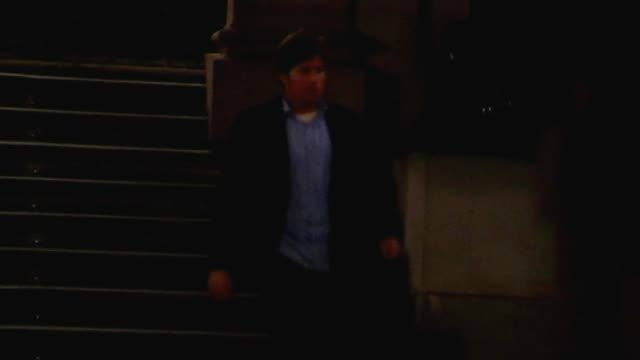 Puigdemont abandona la Generalitat tras 7 horas reunido con consejeros y entidades soberanistas