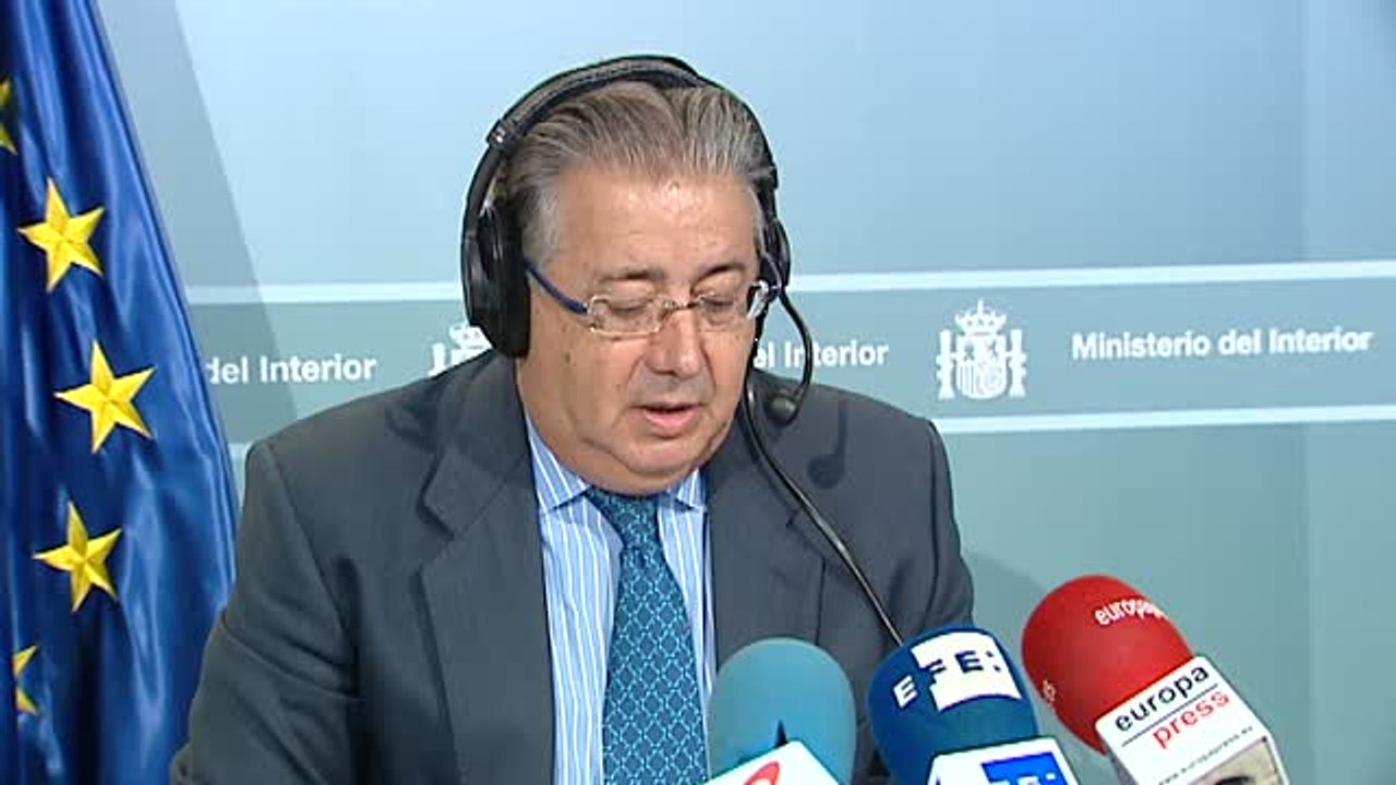 Zoido insta a Puigdemont a responder: "¿Sí o no ha declarado usted la independencia?"