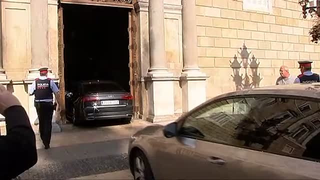 Puigdemont, a tres días de que responda al requerimiento del Gobierno