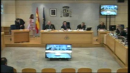 Скачать видео: Los 37 acusados de la 'Gürtel' se sientan hoy en el banquillo para escuchar las conclusiones de Fiscalía y acusaciones