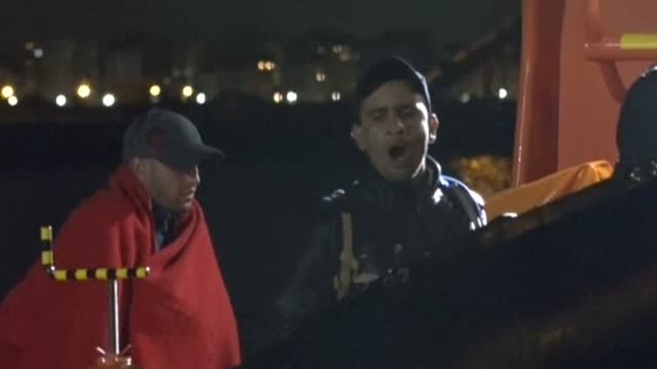 Rescatados 76 migrantes frente a la costa de Almería