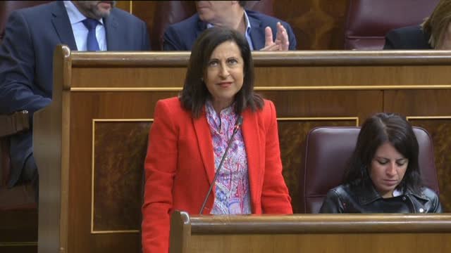 Robles y Rajoy se enzarzan por la actividad parlamentaria y la labor del Gobierno