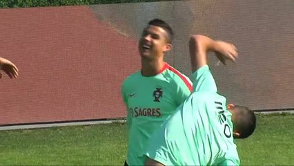 Download Video: Portugal obligada a ganar a Suiza para estar en el Mundial