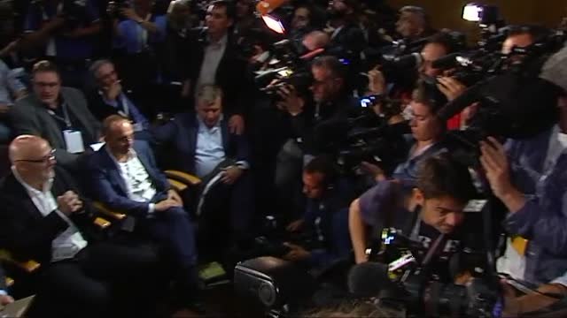 El PDeCAT le pide a Puigdemont que declare la independencia si Rajoy aplica el 155